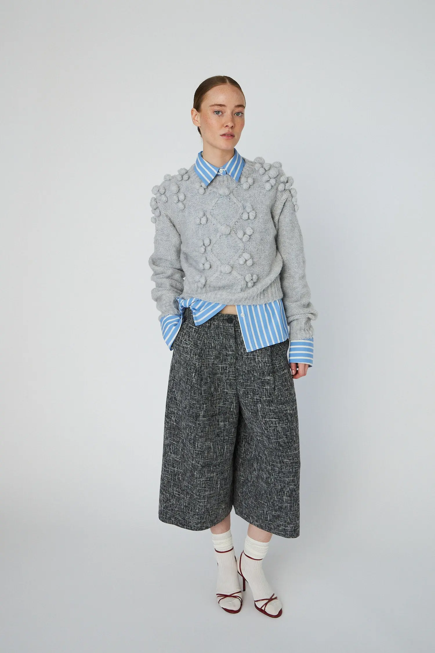 Cable Knit with bobbles - Light Grey Mélange