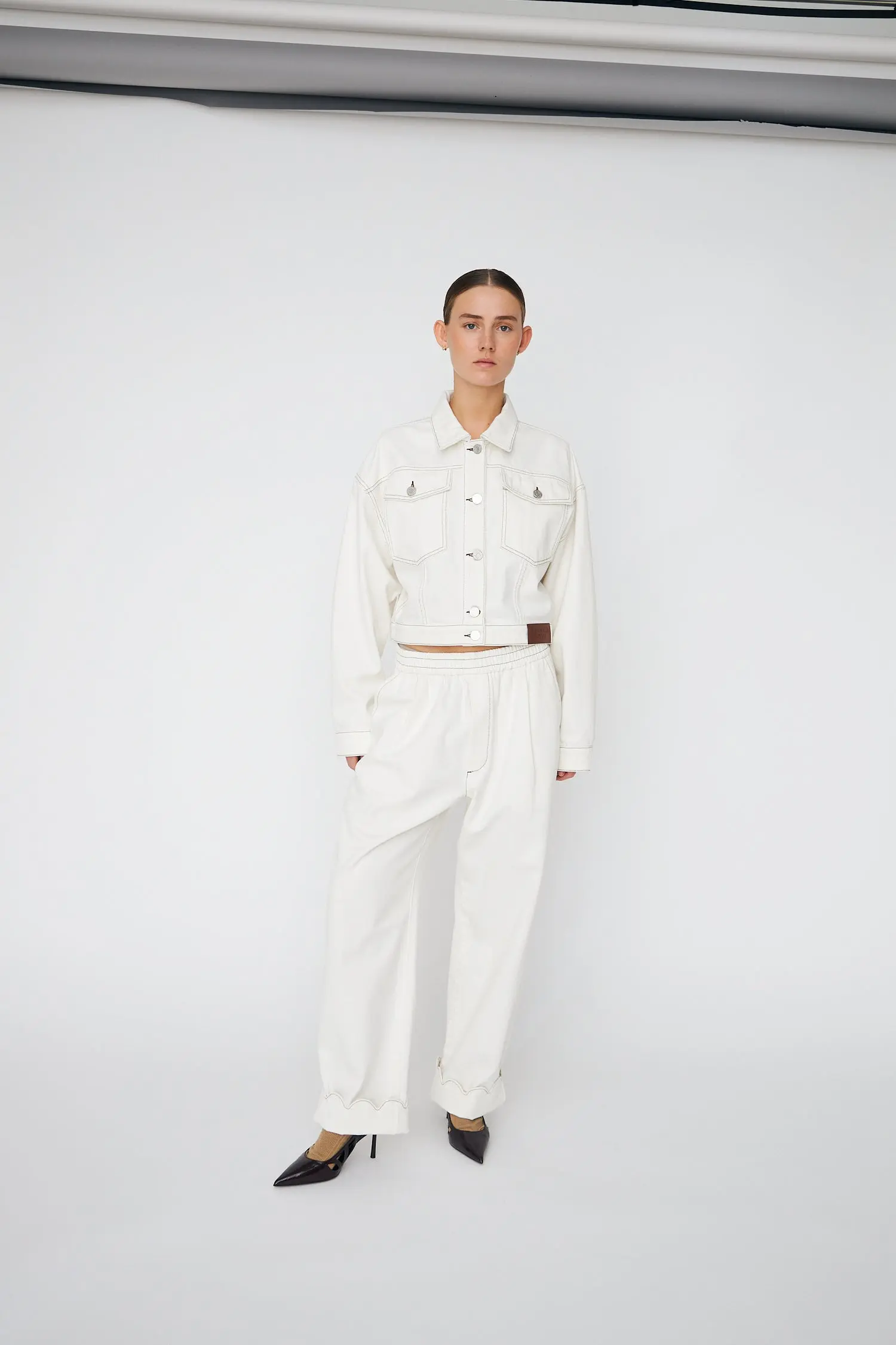 Caravan Club Jacket - White