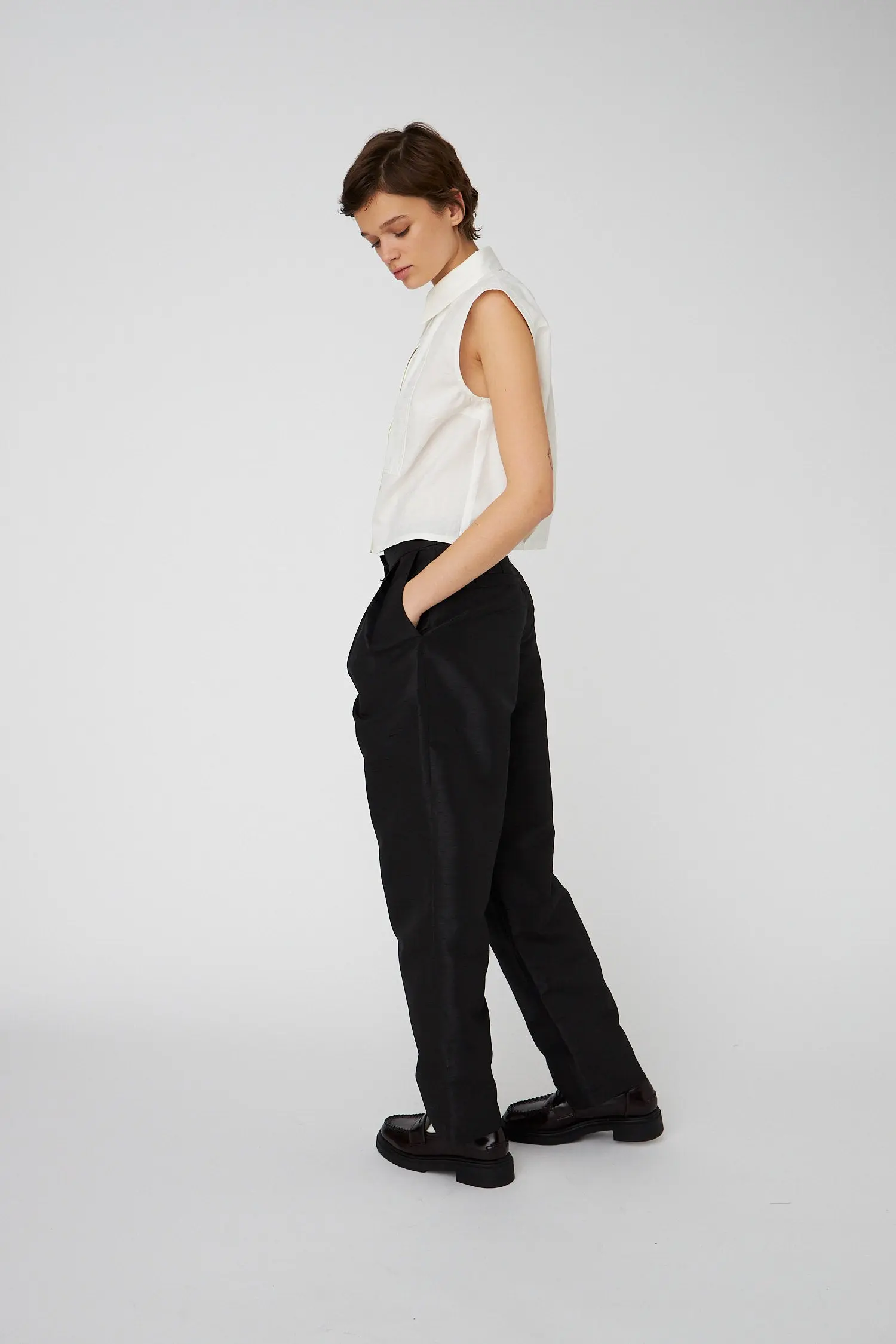 Crispy Carrot Pants - Black - Image 2