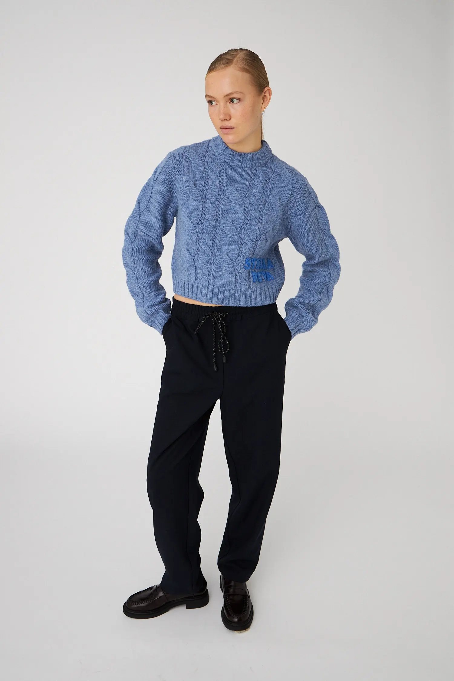 Cropped Cable Knit in Wool Mix - Blue Sea