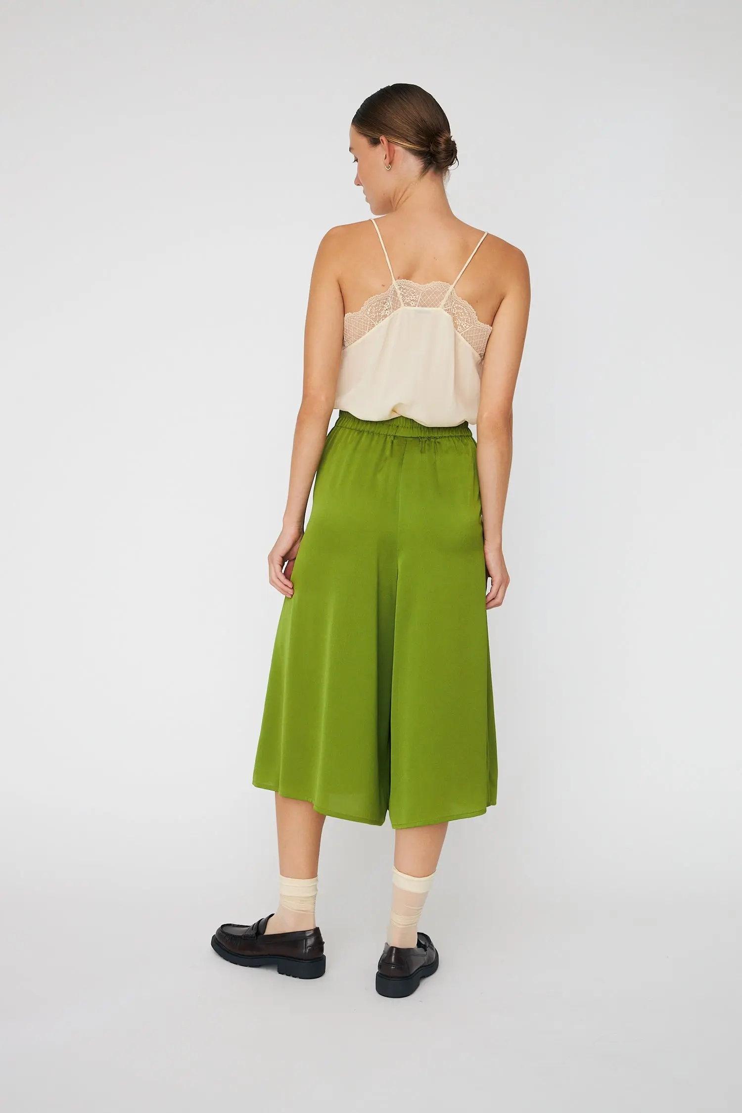 Delicate Shorts - Green Flash - Image 3