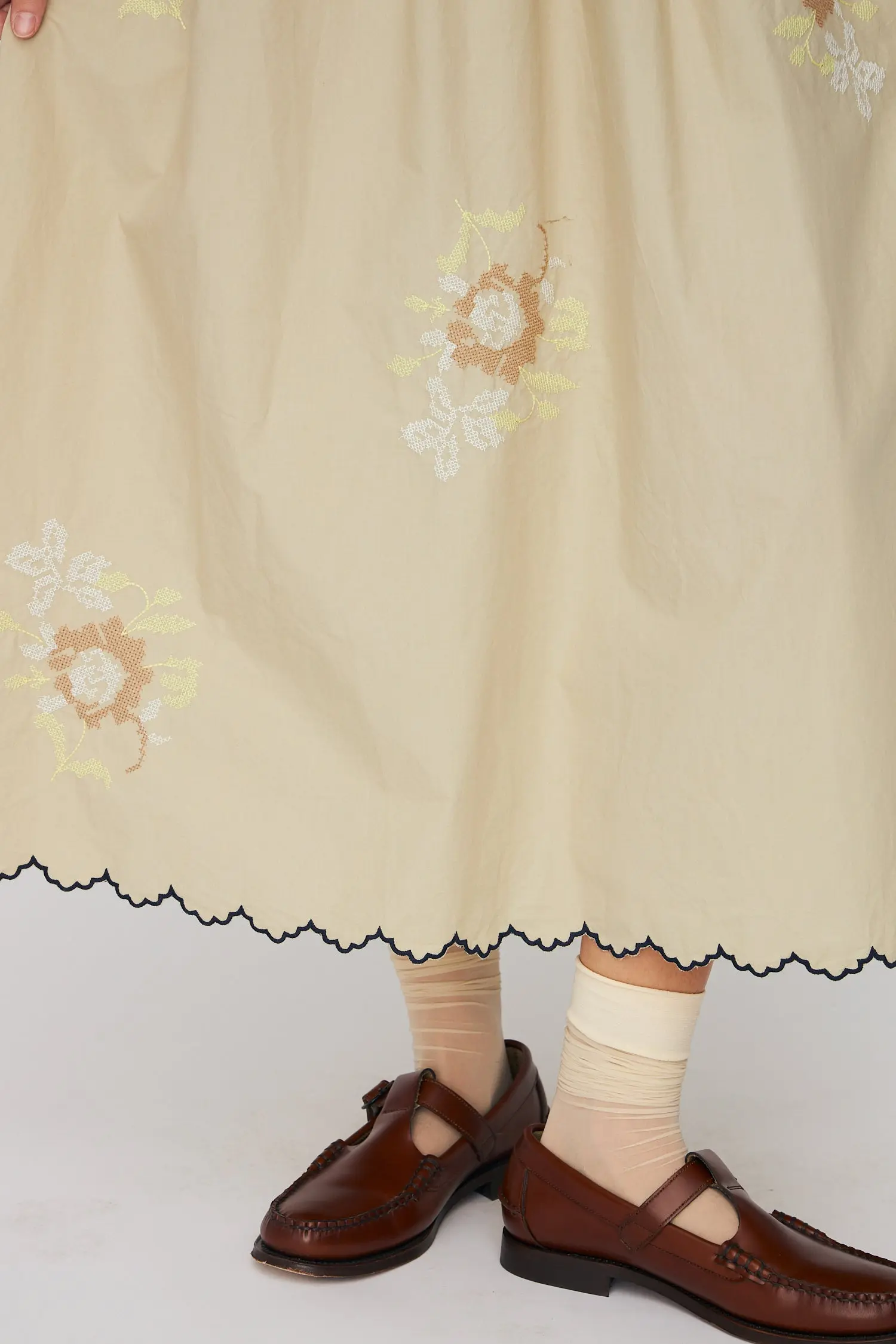 Embroidered Loose Midi Dress - Army Touch - Image 4