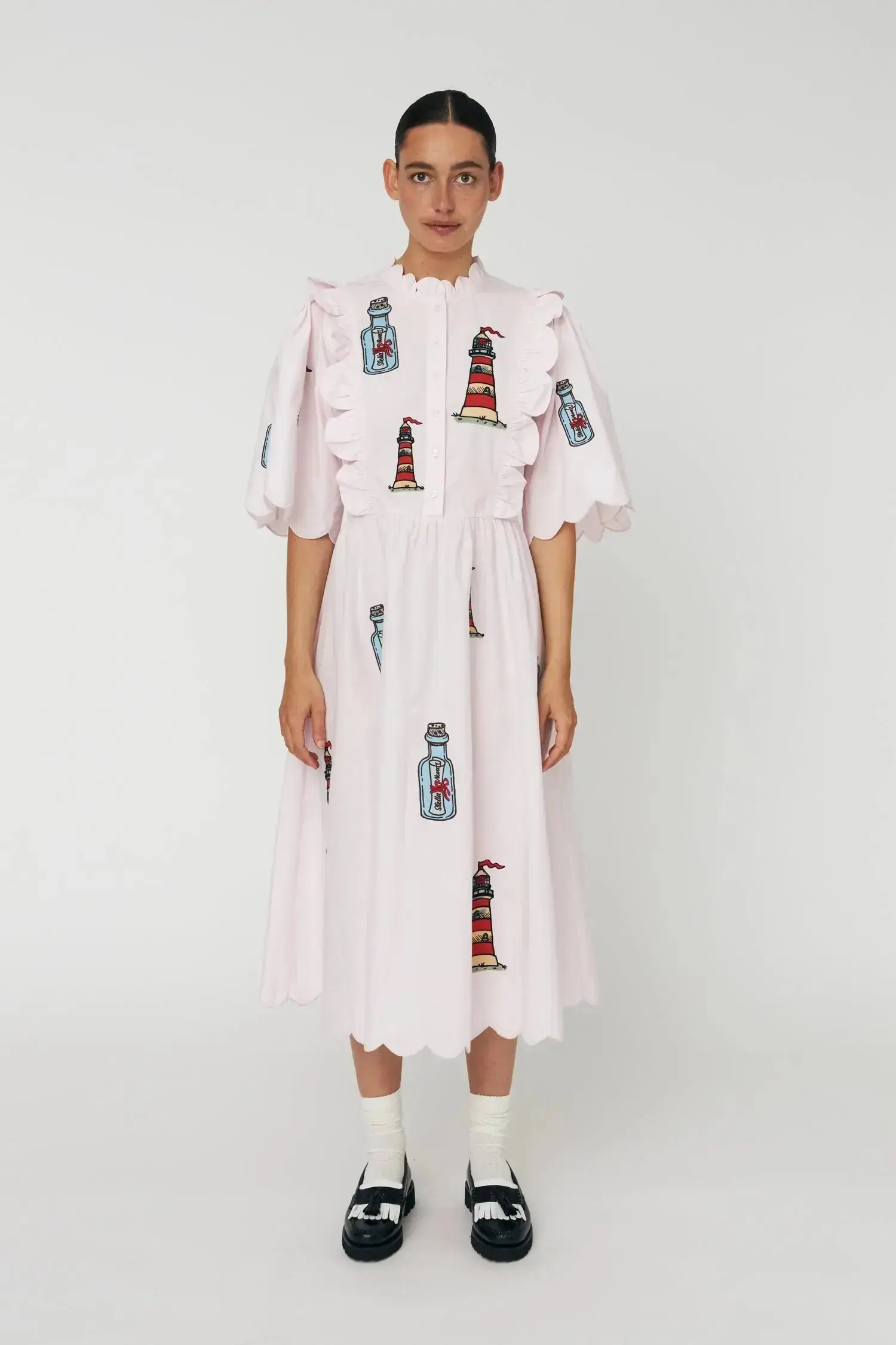 Embroidered Midi dress with Scallops - Pale Pink - Image 5