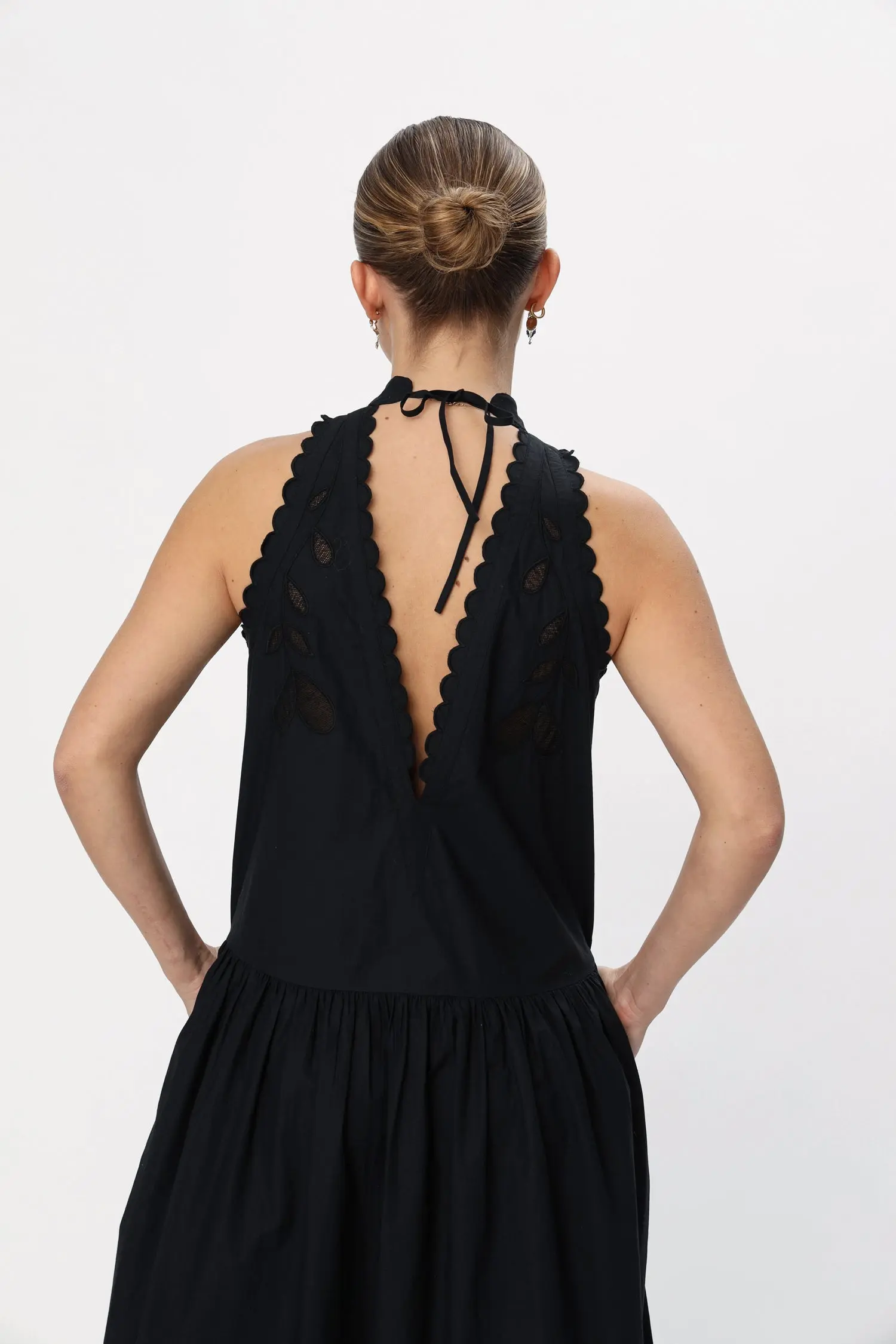 Embroidery Anglaise Maxi Strap Dress - Black - Image 4