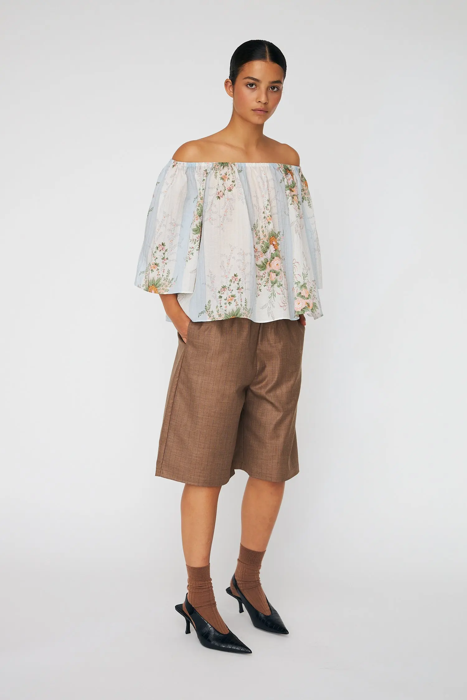 Loose Blouse with drop Shoulders - Creme Multicolour Flowers