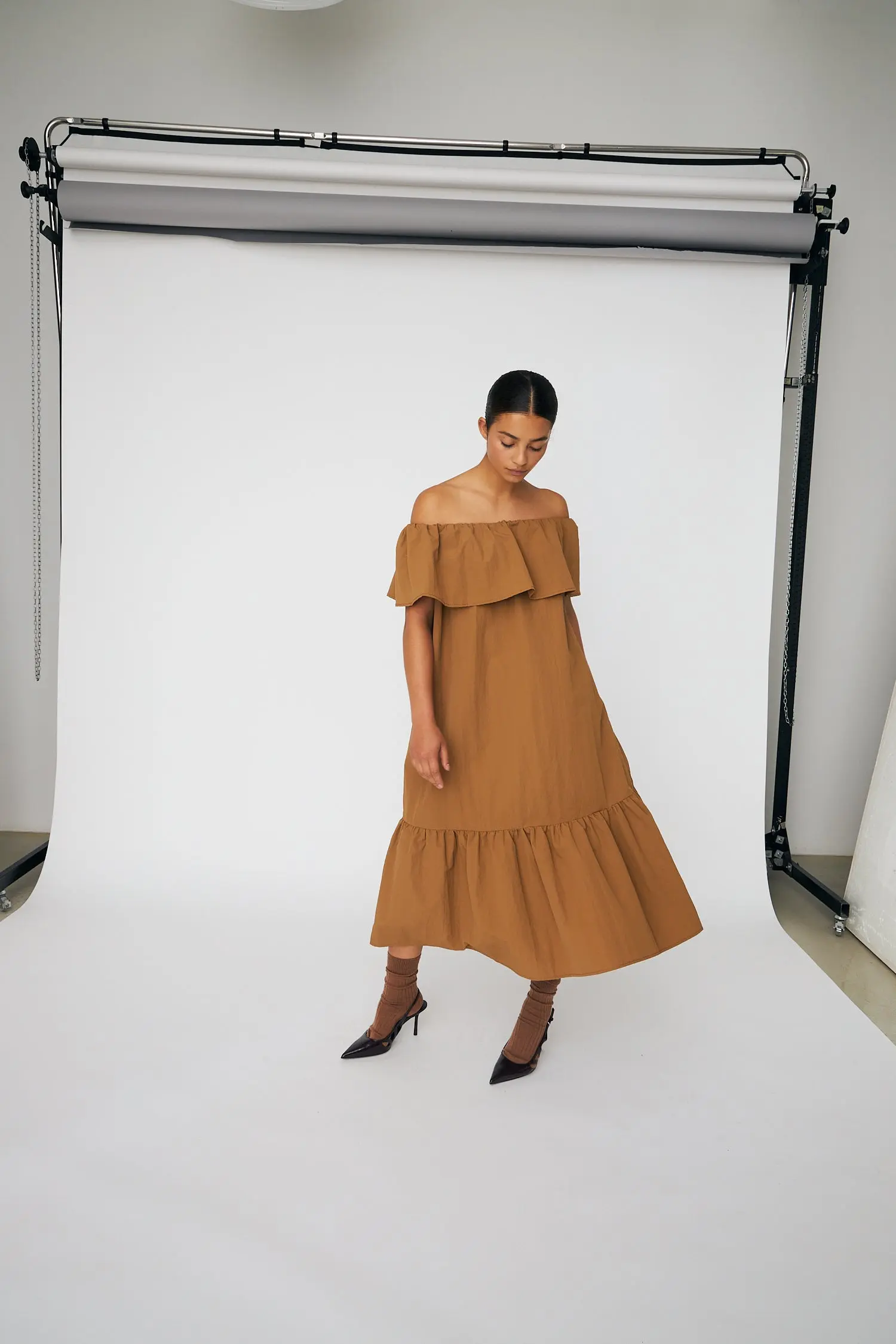 Off shoulder Midi Dress - Camel Brown - Image 3