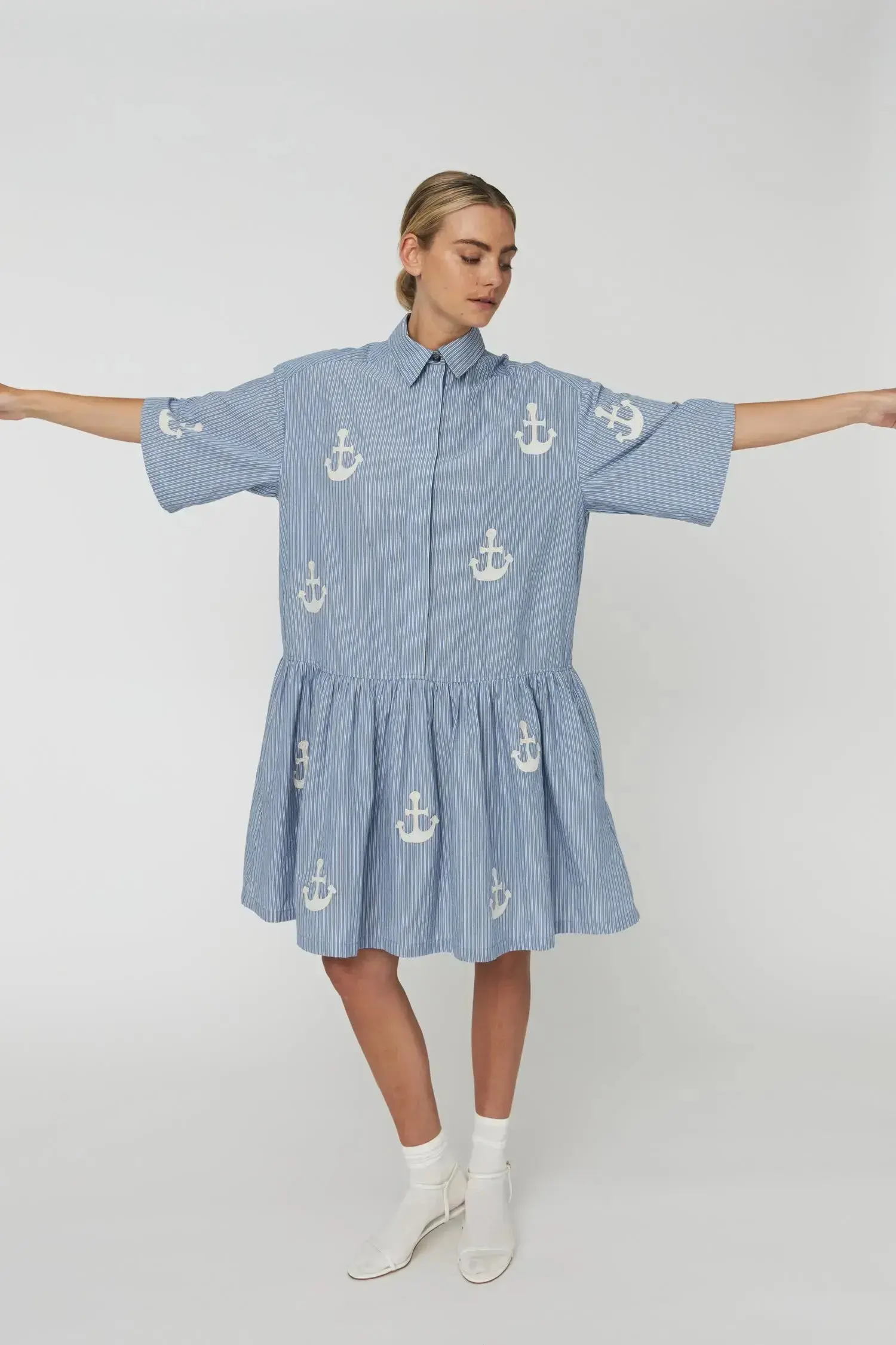 Oversized Dress with embroidered Anchor - Blue Stripes - Image 4